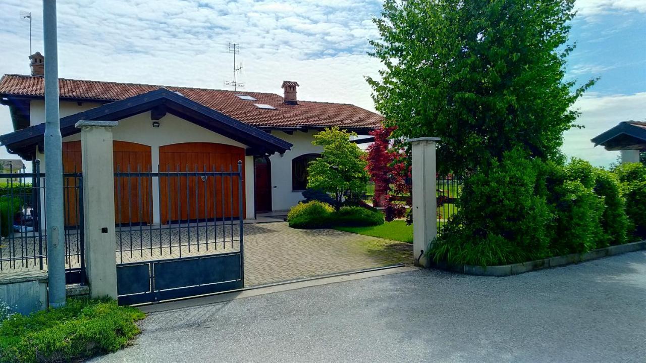 Nel Verde Villar San Costanzo ภายนอก รูปภาพ